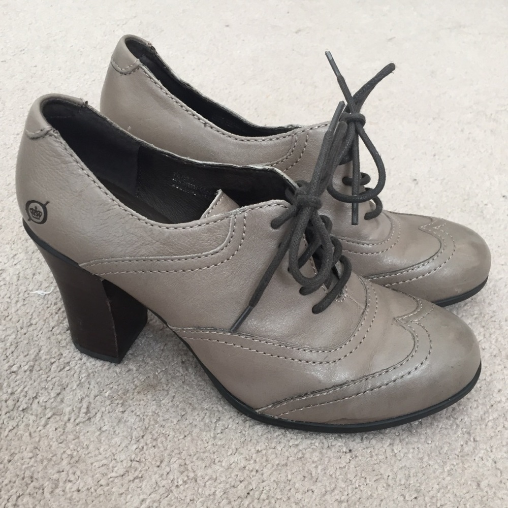 Born dress shoe